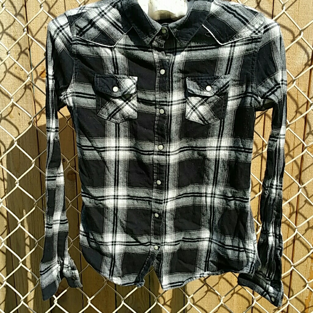Mossimo Black flannel plaid cowboy design shirt